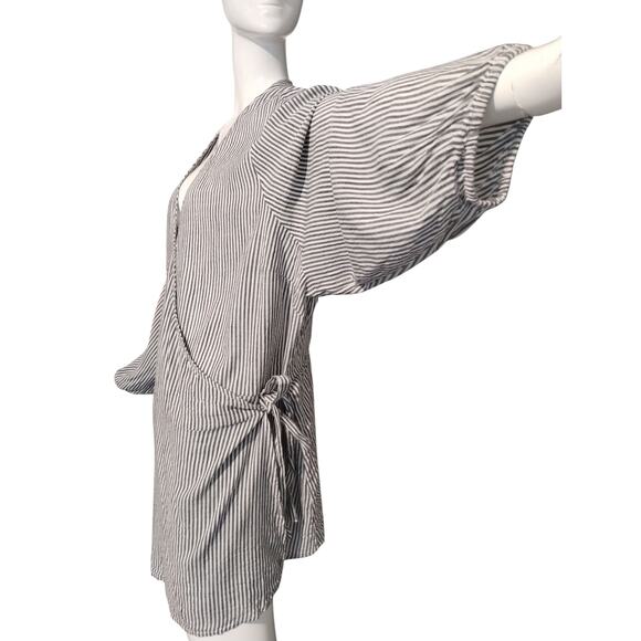 Old Navy Womens size 4X Striped Nautical Coastal Wrap Front Tie Comfy Preppy Top - Picture 3 of 9